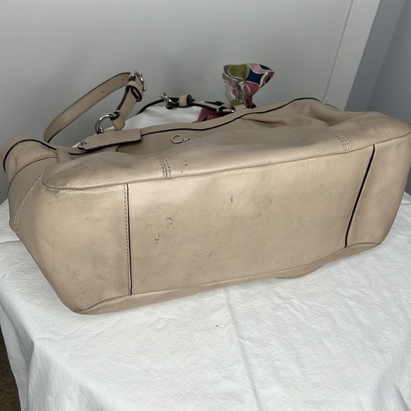 Coach tan purse with color signature scarf - Picture 11 of 11